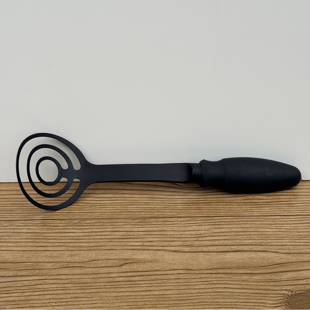 Pampered Chef Mix 'n Masher Black Nylon Multi-Purpose Kitchen Blend Tool #2685